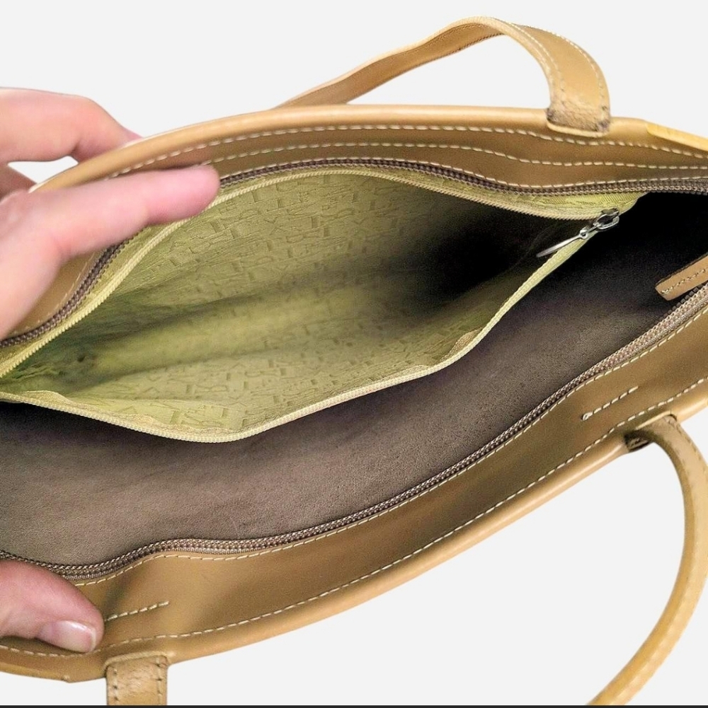 Lamarthe Paris creamy tan leather shoulder tote with lime green/yellow interior - Picture 3 of 8